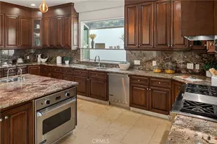 13045 Greenleaf St, Studio City, CA 91604 - Photo 13