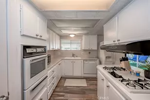 21216 Blue Curl Way, Canyon Country, CA 91351 - Photo 9