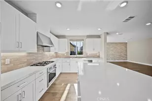 27366 Snow Crk Pl, Valencia, CA 91381 - Photo 15