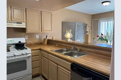 9250 Citrus Ave. #E, Fontana, CA 92335 - Photo 3