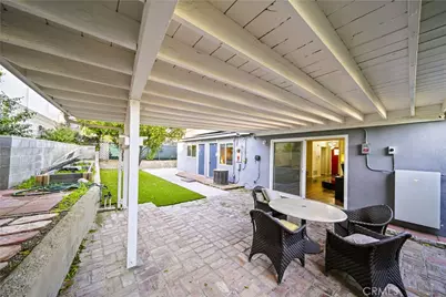 27215 Barada Avenue, Saugus, CA 91350 - Photo 29