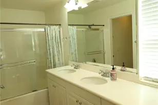 28382 Mirabelle, Saugus, CA 91350 - Photo 31