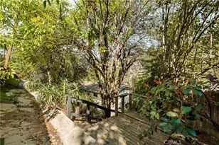 5105 Tendilla, Woodland Hills, CA 91364 - Photo 27