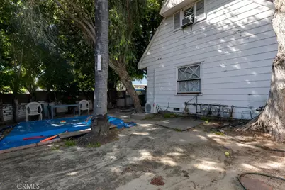 11667 Burbank, North Hollywood, CA 91601 - Photo 13