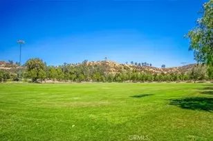 20810 Cedarfalls, Saugus, CA 91350 - Photo 15