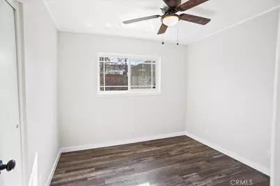 20810 Cedarfalls, Saugus, CA 91350 - Photo 11