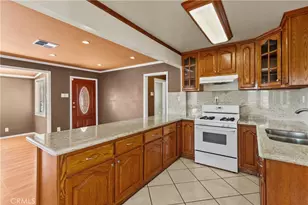 11288 Telfair Ave, San Fernando, CA 91340 - Photo 15