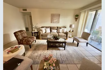 19400 Wyandotte #16, Reseda, CA 91335 - Photo 5