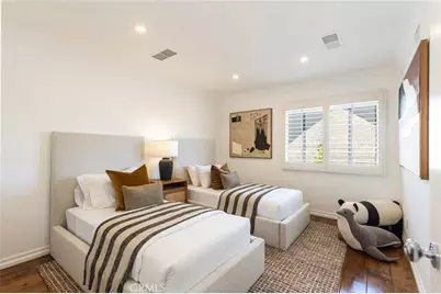5985 Vista De La Luz, Woodland Hills, CA 91367 - Photo 25