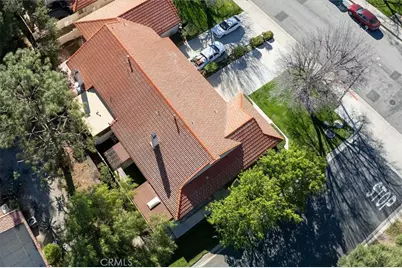 19921 Avenue Of The Oaks, Newhall, CA 91321 - Photo 43