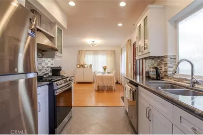 626 E Orange Grove Avenue #204, Burbank, CA 91501 - Photo 17