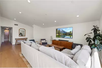 22510 Decoro Drive, Saugus, CA 91350 - Photo 9