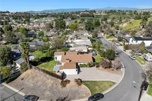 22510 Decoro Dr, Saugus, CA 91350 - Photo 65