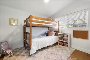 22510 Decoro Dr, Saugus, CA 91350 - Photo 37