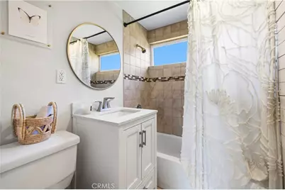 22510 Decoro Drive, Saugus, CA 91350 - Photo 39