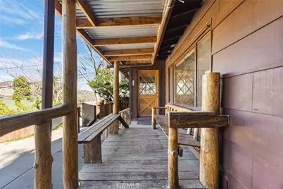 209 E End, Frazier Park, CA 93225 - Photo 3