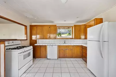 209 E End, Frazier Park, CA 93225 - Photo 7
