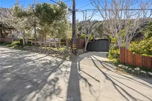 209 E End, Frazier Park, CA 93225 - Photo 15