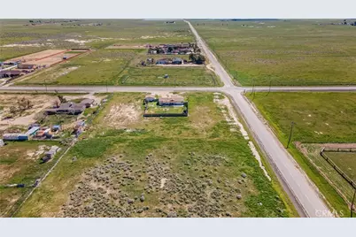 7843 W Avenue F, Lancaster, CA 93536 - Photo 35