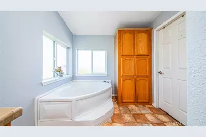 7843 W Avenue F, Lancaster, CA 93536 - Photo 21