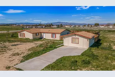 7843 W Avenue F, Lancaster, CA 93536 - Photo 3