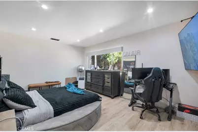 10122 Jovita Avenue, Chatsworth, CA 91311 - Photo 17