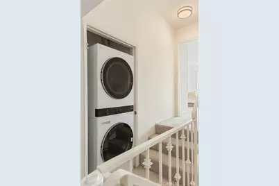 11445 Moorpark, Studio City, CA 91602 - Photo 49