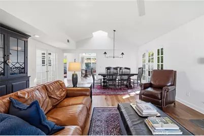 26352 Ivrea, Valencia, CA 91355 - Photo 3