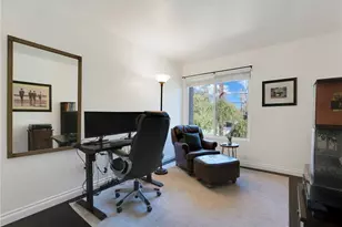11806 Moorpark, Studio City, CA 91604 - Photo 15