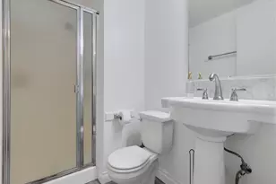 11806 Moorpark, Studio City, CA 91604 - Photo 21