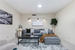 501 Birmingham Rd, Burbank, CA 91504 - Photo 21