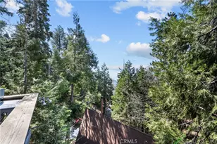 30901 Live Oak Dr, Running Springs, CA 92382 - Photo 27