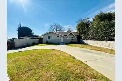 2804 Elmwood, Bakersfield, CA 93305 - Photo 1