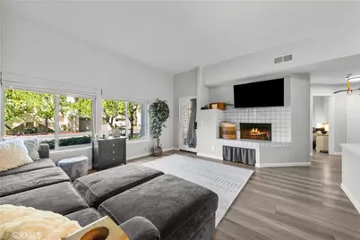 3264 Darby, Simi Valley, CA 93063 - Photo 13