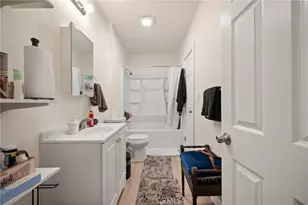 1758 S New England St, Los Angeles, CA 90006 - Photo 3