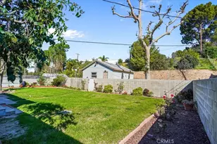 22573 Arriba Dr, Saugus, CA 91350 - Photo 21