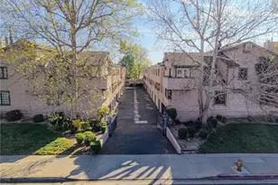 7904 Topanga Canyon Blvd, Canoga Park, CA 91304 - Photo 27