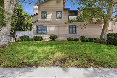 7904 Topanga Canyon Blvd #3, Canoga Park, CA 91304 - Photo 1