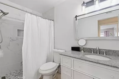 7904 Topanga Canyon Blvd #3, Canoga Park, CA 91304 - Photo 23