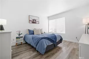 23515 Lyons, Valencia, CA 91355 - Photo 11