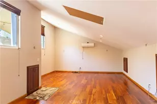 124 N Naomi, Burbank, CA 91505 - Photo 57