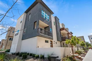 27013 Hummingbird Ln, Valencia, CA 91381 - Photo 1