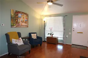 19208 Ave Of The Oaks, Newhall, CA 91321 - Photo 5