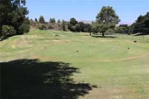 19208 Ave Of The Oaks, Newhall, CA 91321 - Photo 53