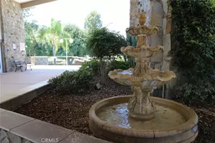 19208 Ave Of The Oaks, Newhall, CA 91321 - Photo 47