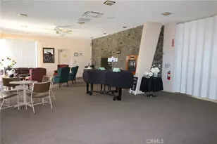 19208 Ave Of The Oaks, Newhall, CA 91321 - Photo 63