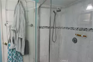 19208 Ave Of The Oaks, Newhall, CA 91321 - Photo 43