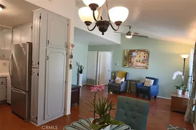 19208 Avenue Of The Oaks #J, Newhall, CA 91321 - Photo 5