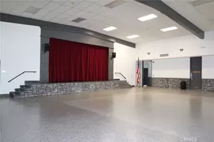 19208 Ave Of The Oaks, Newhall, CA 91321 - Photo 65