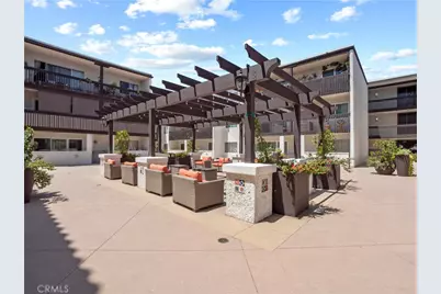 5334 Lindley Avenue #319, Encino, CA 91316 - Photo 3